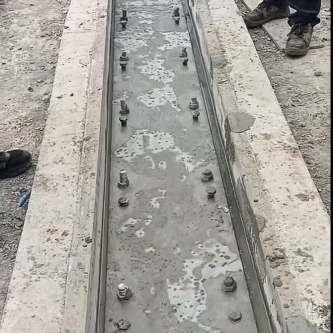 广陵环氧树脂轨道胶泥是什么？用在哪里？
